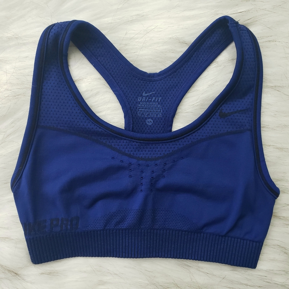 Nike Pro Limitless Sports Bra